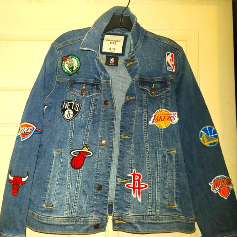 Abercrombie Kids NBA Jean Jacket Boys Size 15/16